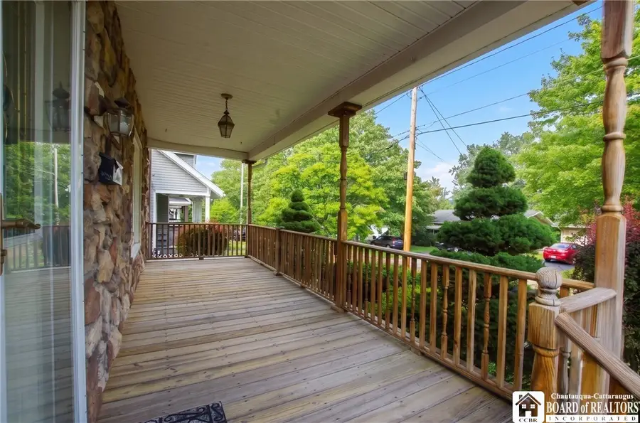 38 Howard Street, Jamestown, NY 14701 - #2