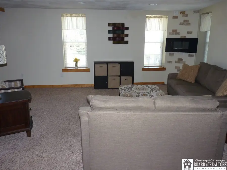 241 Fairmount Avenue, Jamestown, NY 14701 - #2
