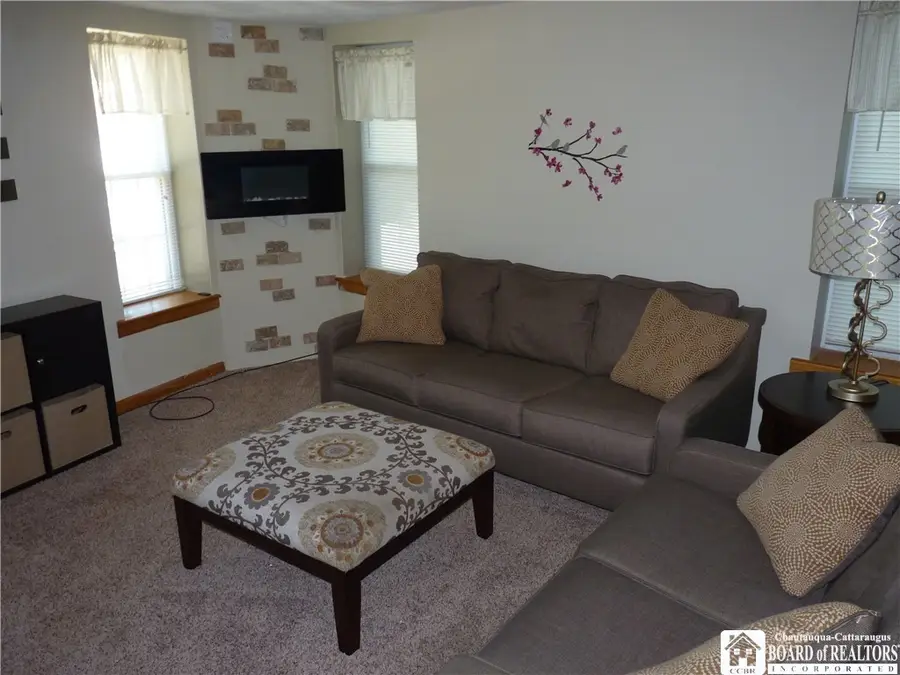 241 Fairmount Avenue, Jamestown, NY 14701 - #3