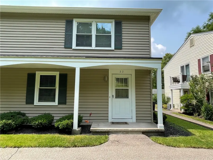22 Falcon Lane, Fairport, NY 14450 - #2