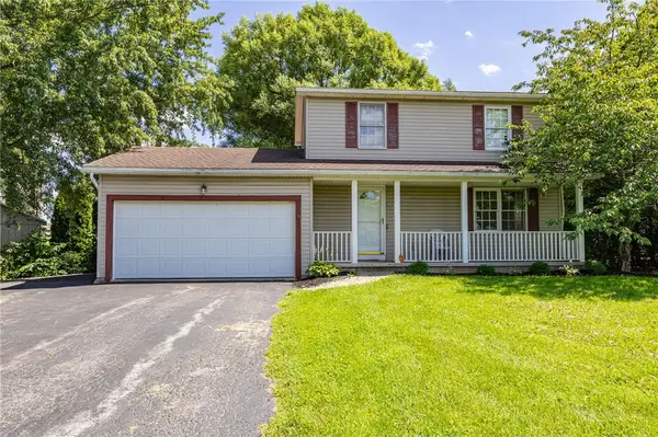 6 Tearose Meadow Lane, Brockport, NY 14420