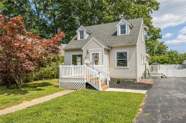 752 Bennington Drive, Rochester, NY 14616