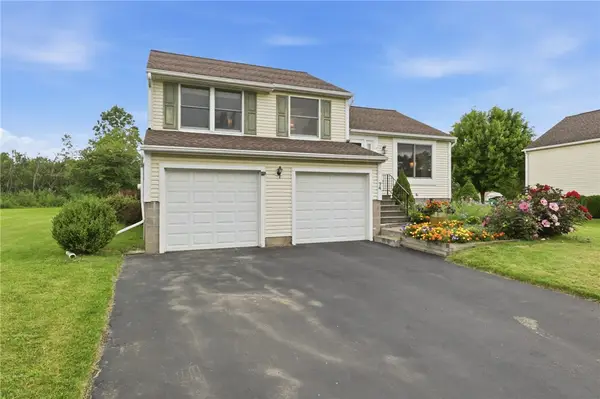 74 Galway Drive, Rochester, NY 14623
