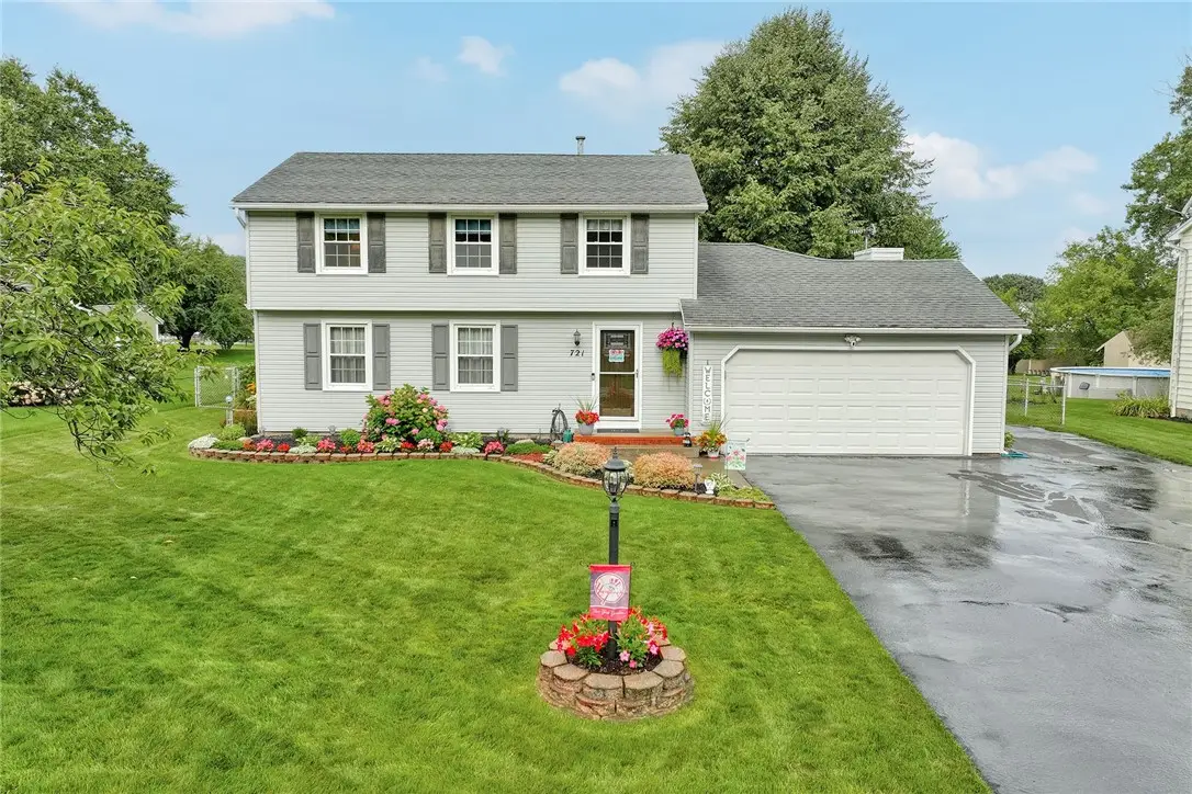 721 Close Circle, Webster, NY 14580 - #1