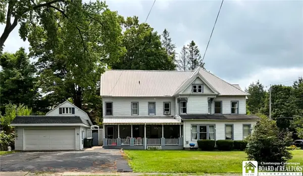 212 & 212 1/2 Lakeview Avenue, Jamestown, NY 14701