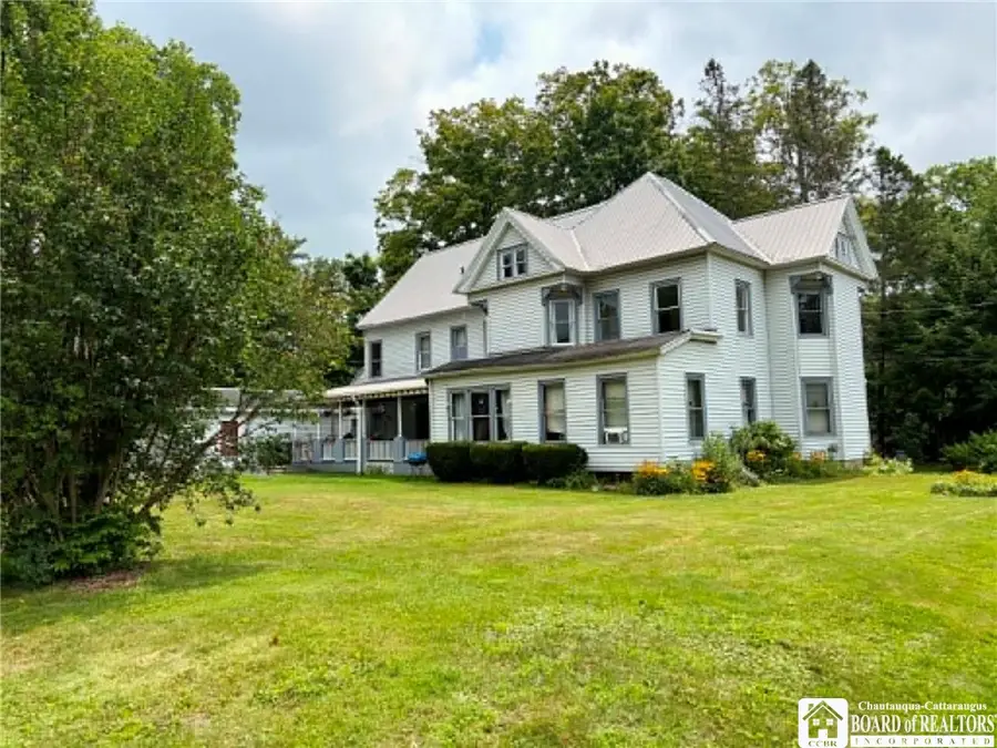 212 & 212 1/2 Lakeview Avenue, Jamestown, NY 14701 - #2