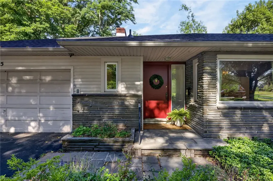 275 Clover St, Rochester, NY 14610 - #3