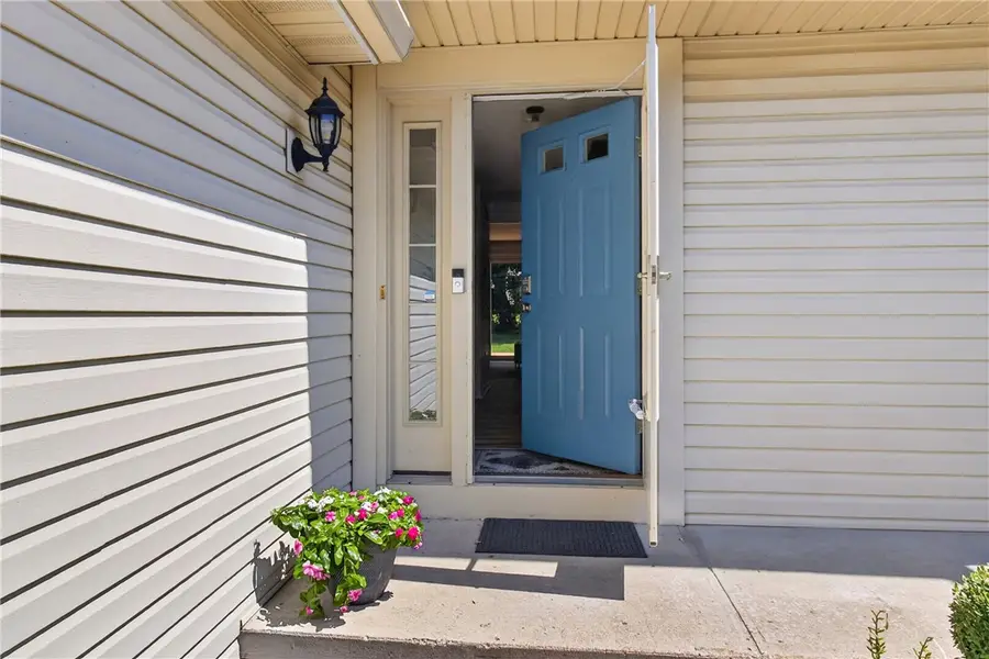 139 Courtshire Lane, Penfield, NY 14526 - #3