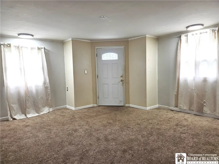 146 Hoyt Street, Dunkirk, NY 14048 - #3
