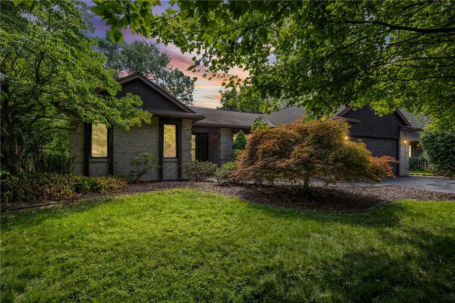 53 Random Knolls Drive, Penfield, NY 14526 - #3