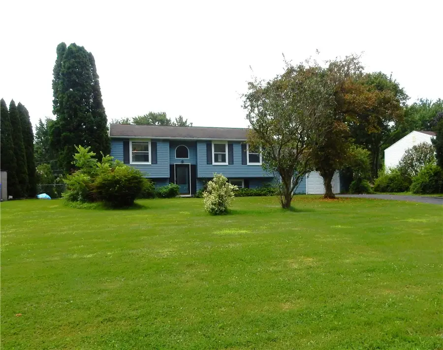 34 Spicewood Lane, Rochester, NY 14624 - #2