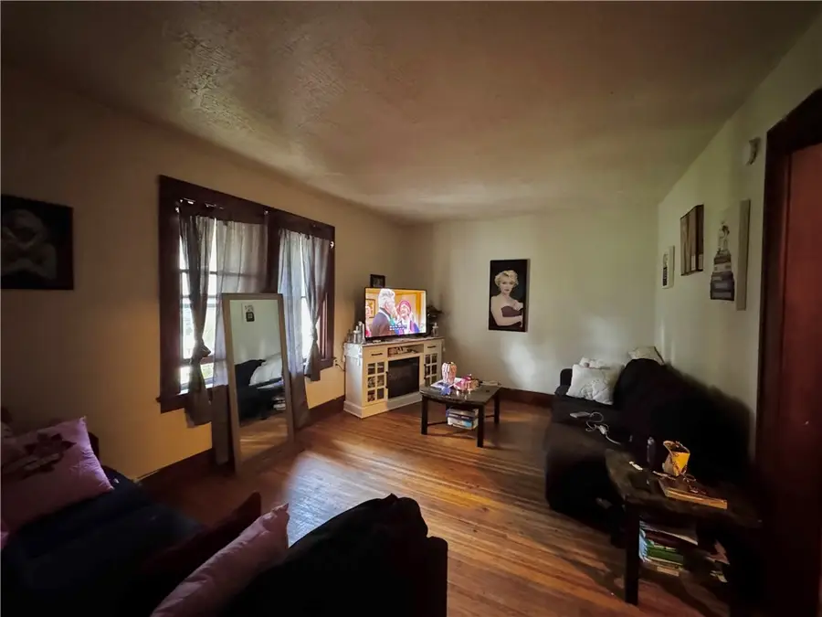 106-108 Burrows Street, Rochester, NY 14606 - #2