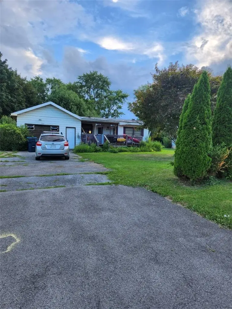 7456 State Route 31, Lyons, NY 14489 - #1