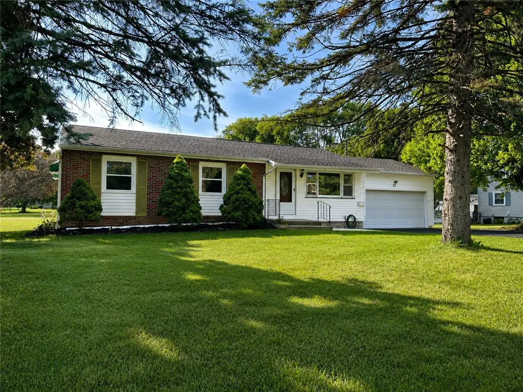 21 Emeralda Road, Rochester, NY 14624 - #1