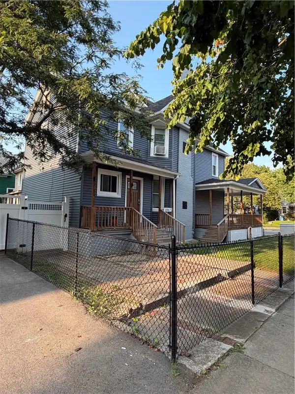 1067 Dewey Avenue, Rochester, NY 14613