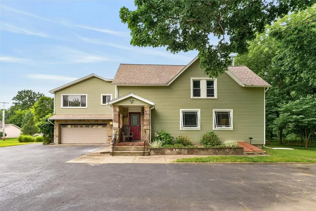 89 Garden Drive, Fairport, NY 14450 - #1