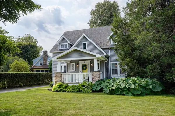 11 Seymour Road, Rochester, NY 14609