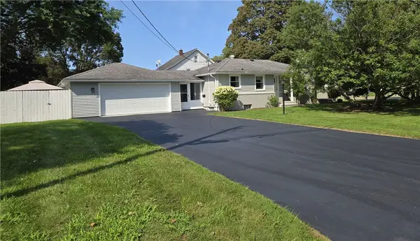 10 Mandy Lane, Rochester, NY 14625