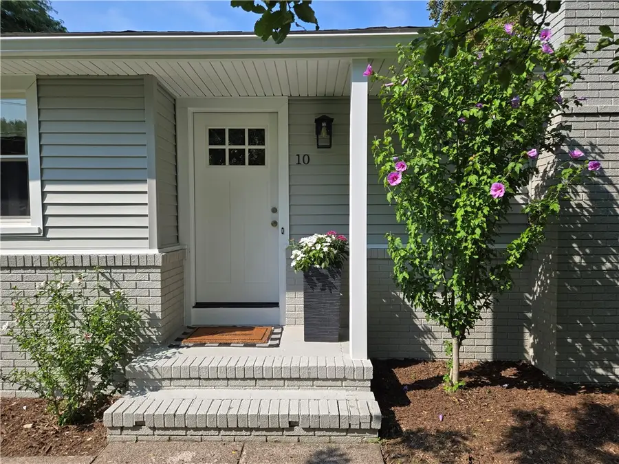 10 Mandy Lane, Rochester, NY 14625 - #2