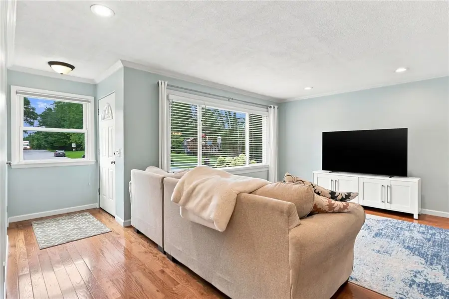 464 Manse Lane, Rochester, NY 14625 - #3