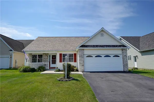 73 Logans Run, Rochester, NY 14626