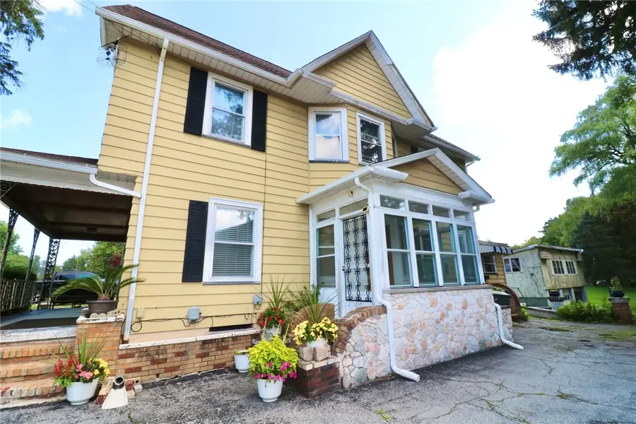 708 Helendale Road, Rochester, NY 14609 - #2