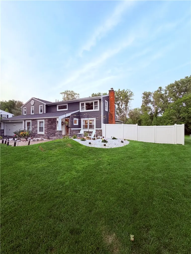 12 Laureldale Drive, Pittsford, NY 14534 - #2