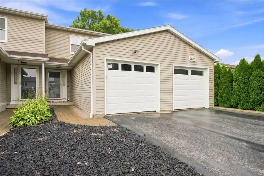5663 Running Brook Road, Farmington, NY 14425 - #2