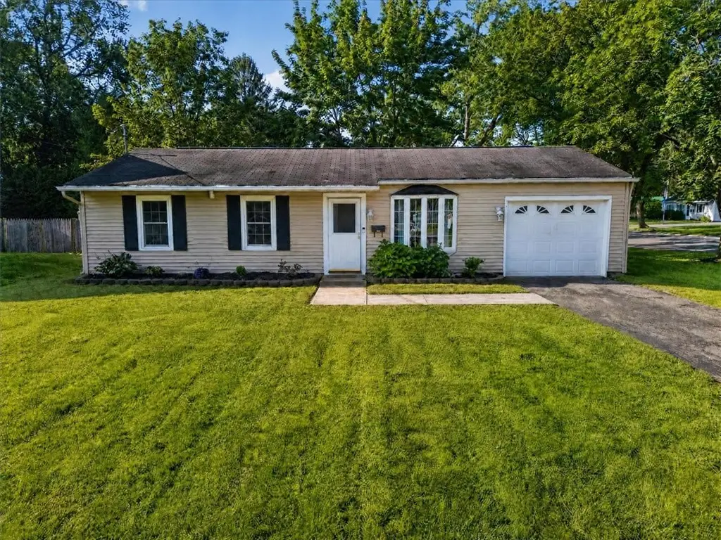 144 W Charlotte Avenue, Palmyra, NY 14522 - #1