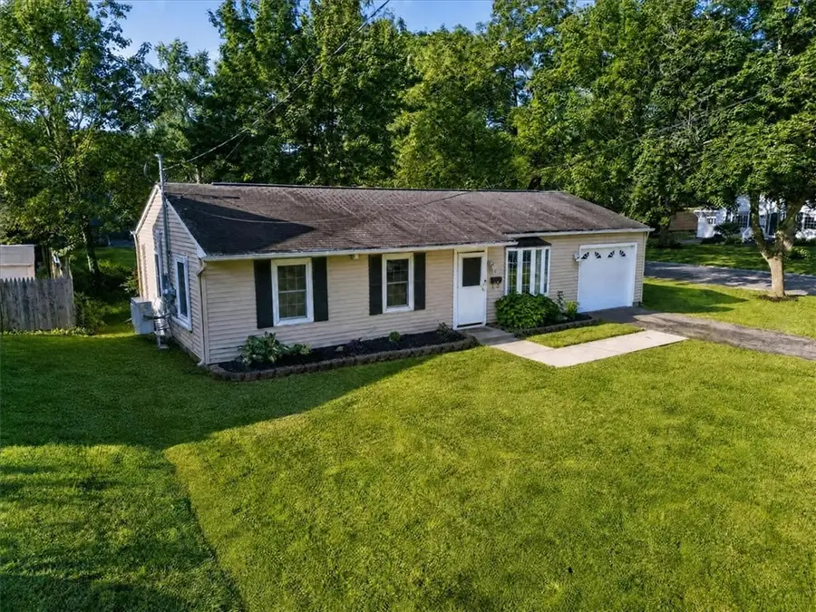 144 W Charlotte Avenue, Palmyra, NY 14522 - #2
