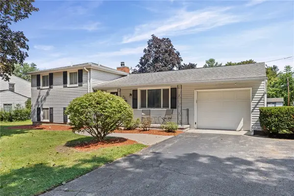 22 Pinebriar Drive, Rochester, NY 14616