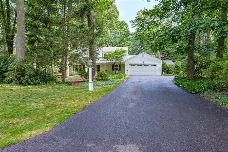 10 Birling Gap, Fairport, NY 14450 - #2