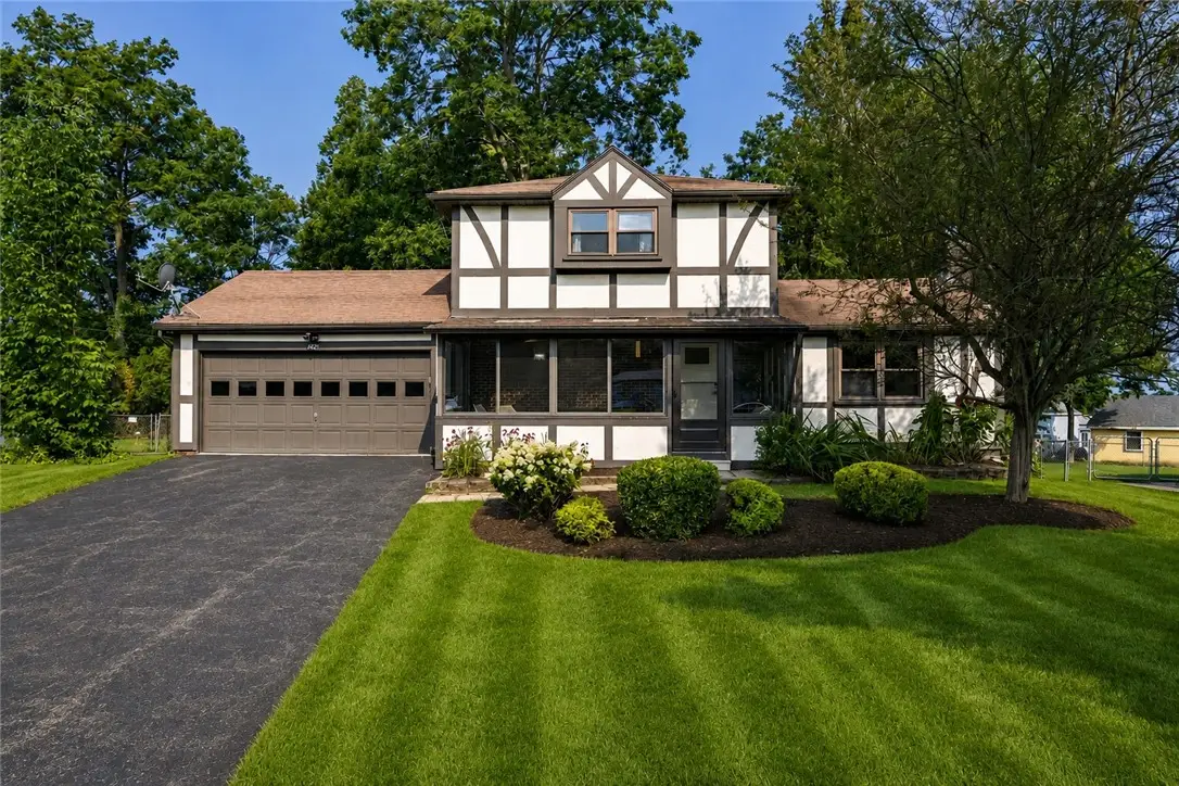 124 Grandview Lane, Rochester, NY 14612 - #1