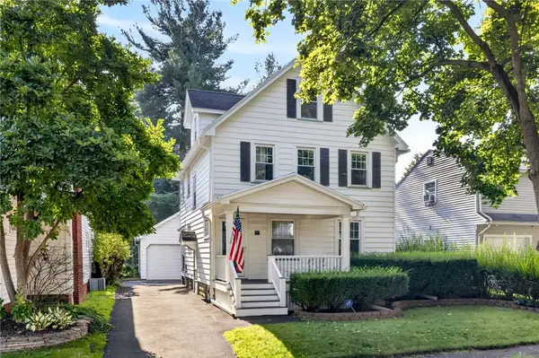 80 Croydon Rd Road, Rochester, NY 14610