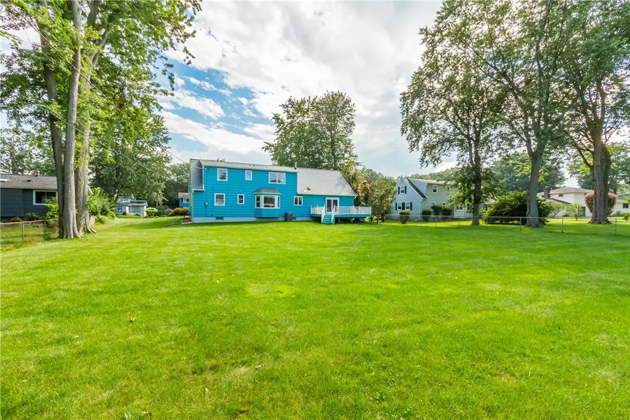 145 Timberline Dr, Penfield, NY 14526 - #3