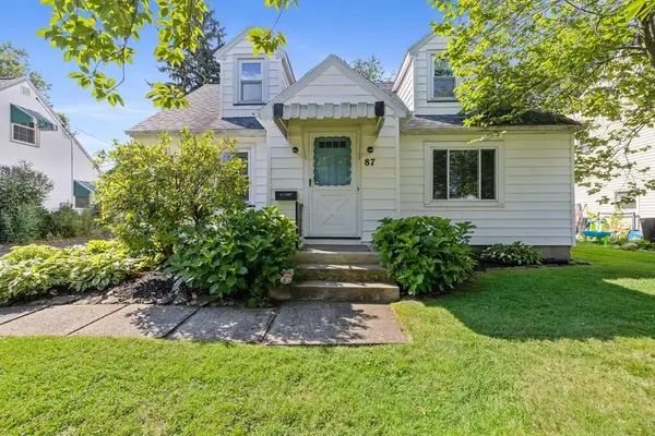 87 Traymore Road, Rochester, NY 14609