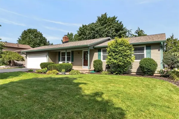 36 Weatherwood Lane, Rochester, NY 14624