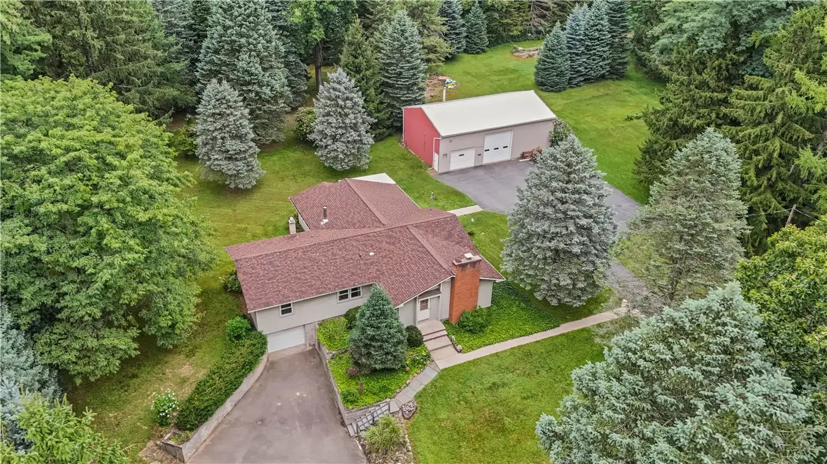 7112 Valentown Rd, Victor, NY 14564 - #1