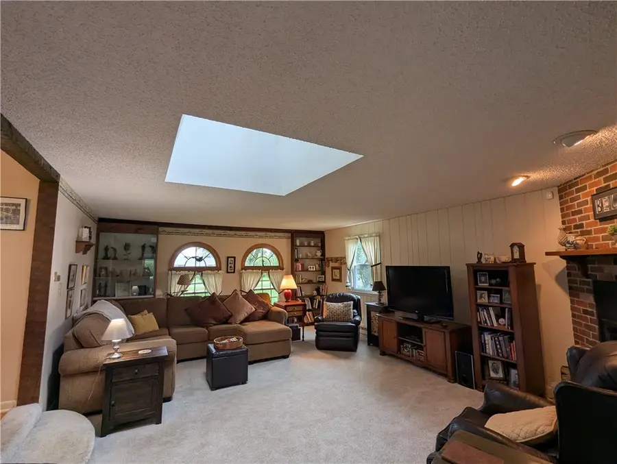 11024 Furness Parkway, Medina, NY 14103 - #2