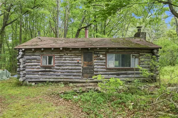 4050 Wood Hill Road, Naples, NY 14512