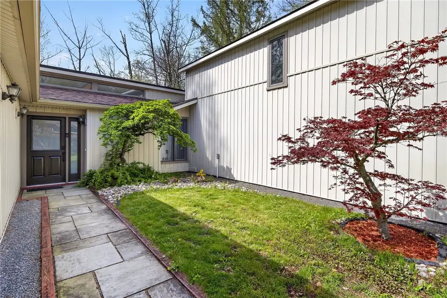 311 Saint Catherines Circle, Ithaca, NY 14850 - #3