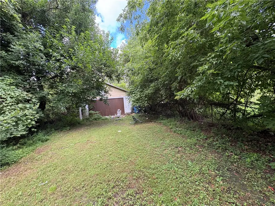 404 Emerson Street, Rochester, NY 14613 - #3