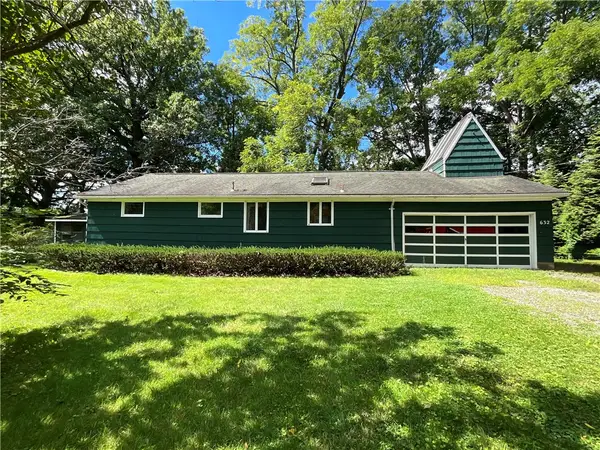 632 Shore Drive, West Henrietta, NY 14586