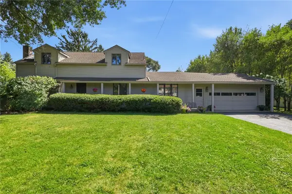 695 Embury Rd Road, Rochester, NY 14625