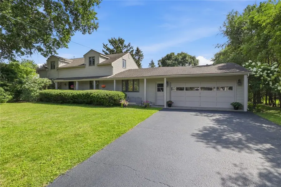 695 Embury Road, Rochester, NY 14625 - #2