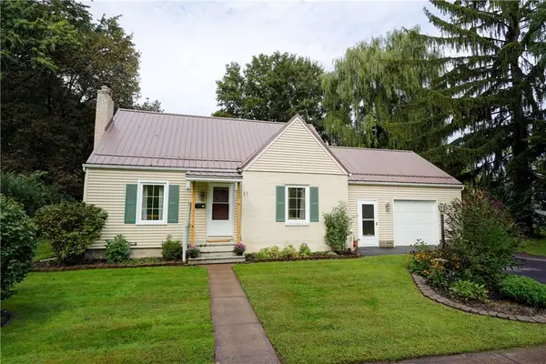11 Victory Drive, Brockport, NY 14420