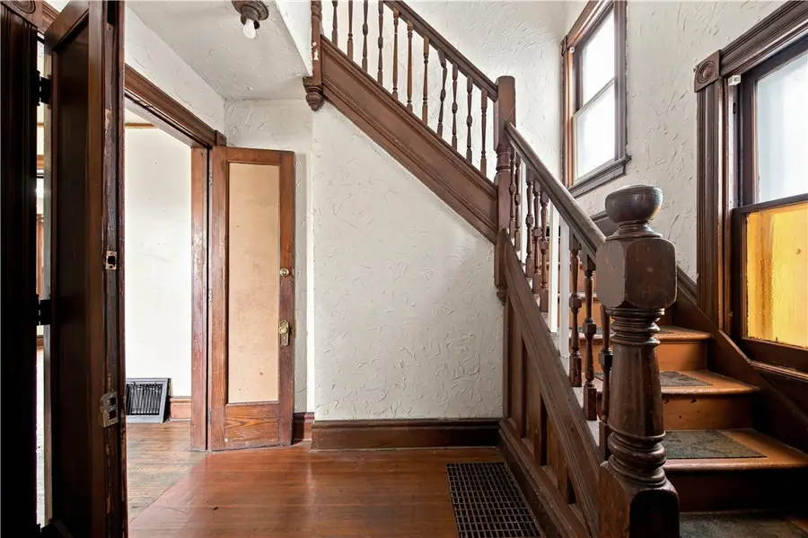 185 Lexington Avenue, Rochester, NY 14613 - #3