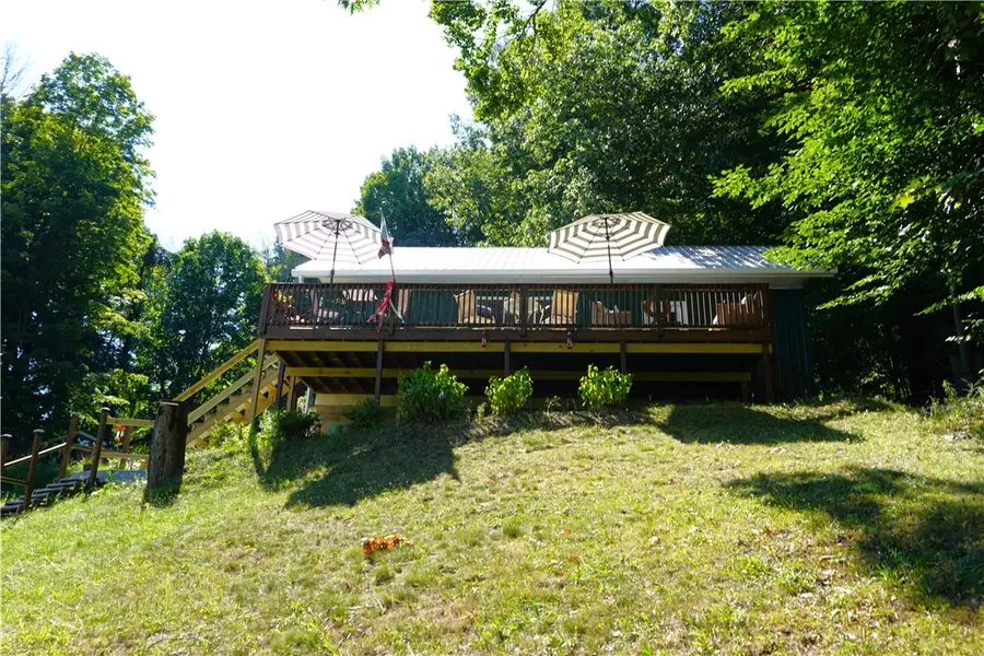 7957 N Maple Road, Wolcott, NY 14590 - #2