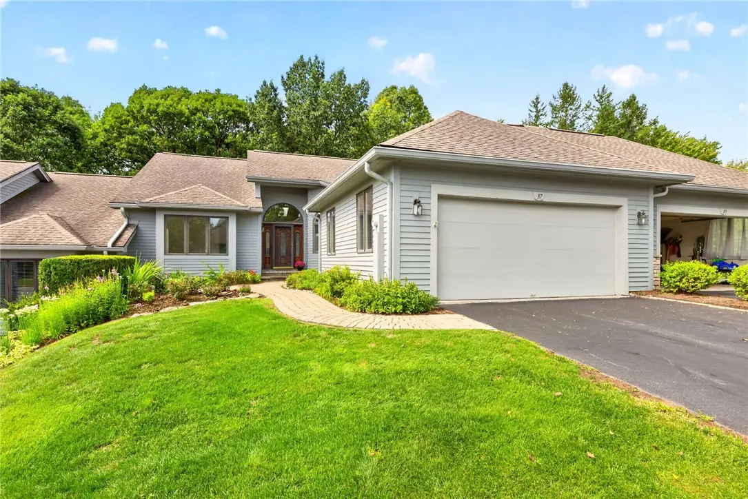 37 Woodcliff Terrace, Fairport, NY 14450 - #1