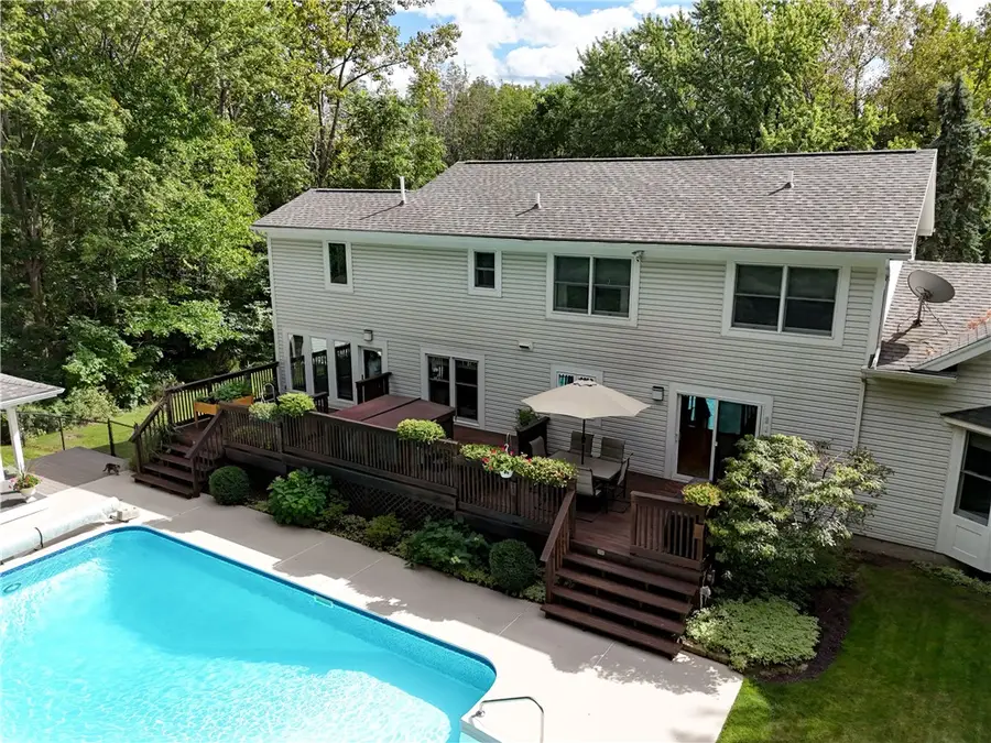 490 Bluhm Road, Fairport, NY 14450 - #2